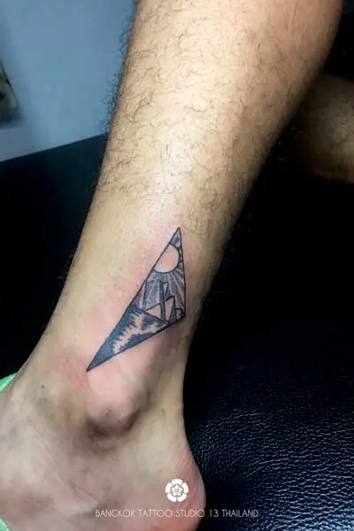 bangkok-tattoo-dotwork-sun-mountains-water-triangle