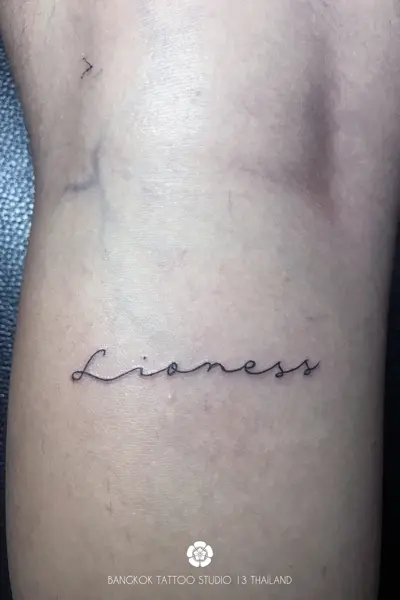 fine-line-handwriting-name-tattoo