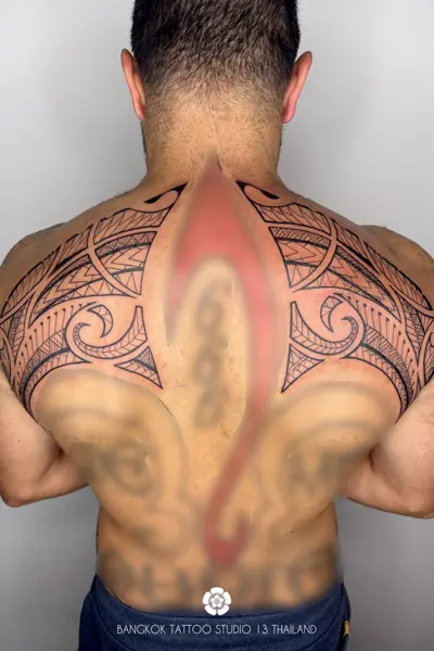 polynesian-tattoo-back-men-custom-design